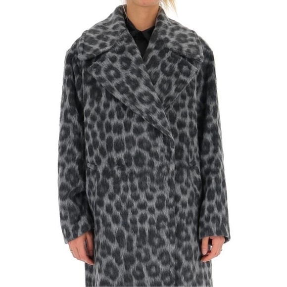 Women Michael Kors wool coat with button and snap closure - Picture 1 of 11